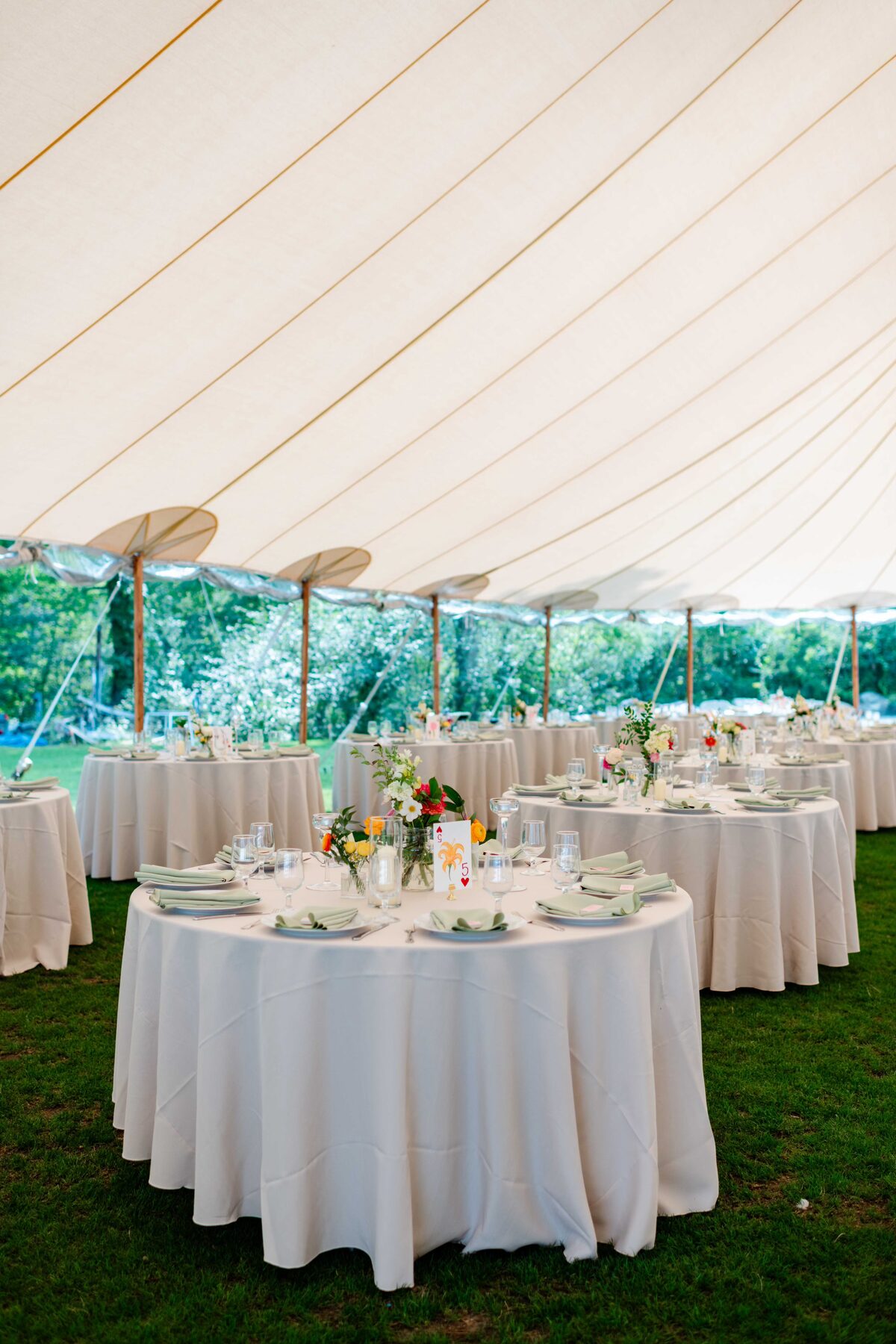 Wedding ceremony arrangement